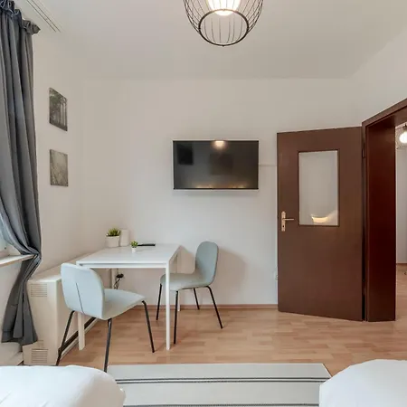 Eco Retreat Spacestays - Smart Tv - Wifi Apartment Essen